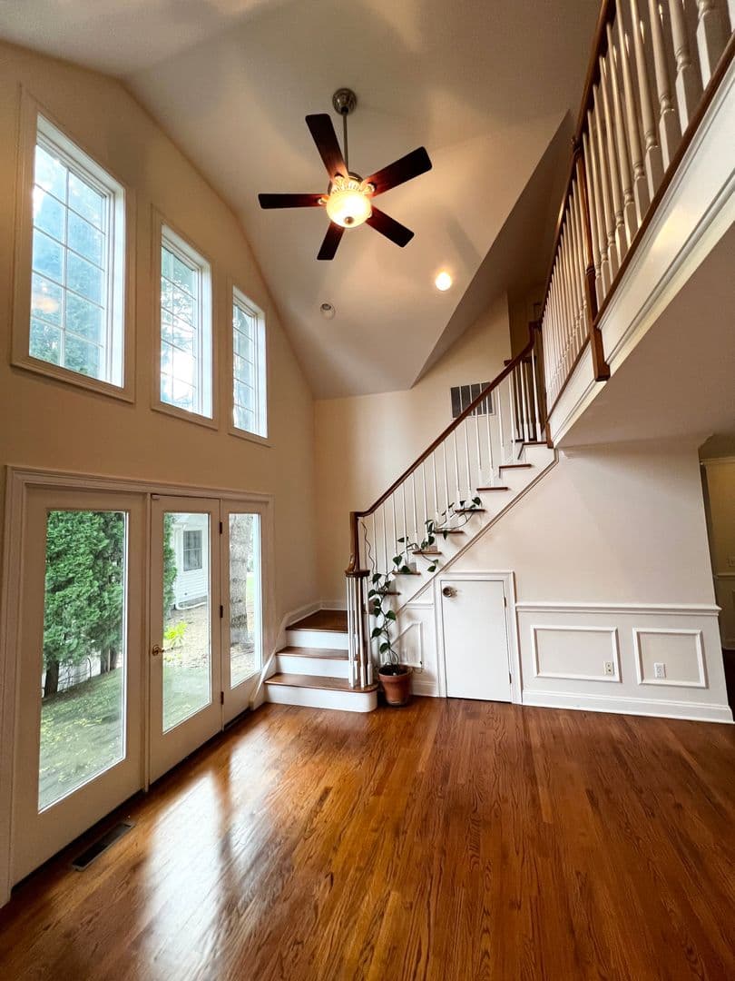 East Haddam House: 11 Pinehurst Lane