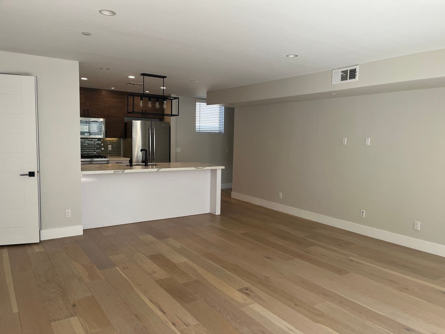 San Diego Apartment: 3104-3118 Garrison Street