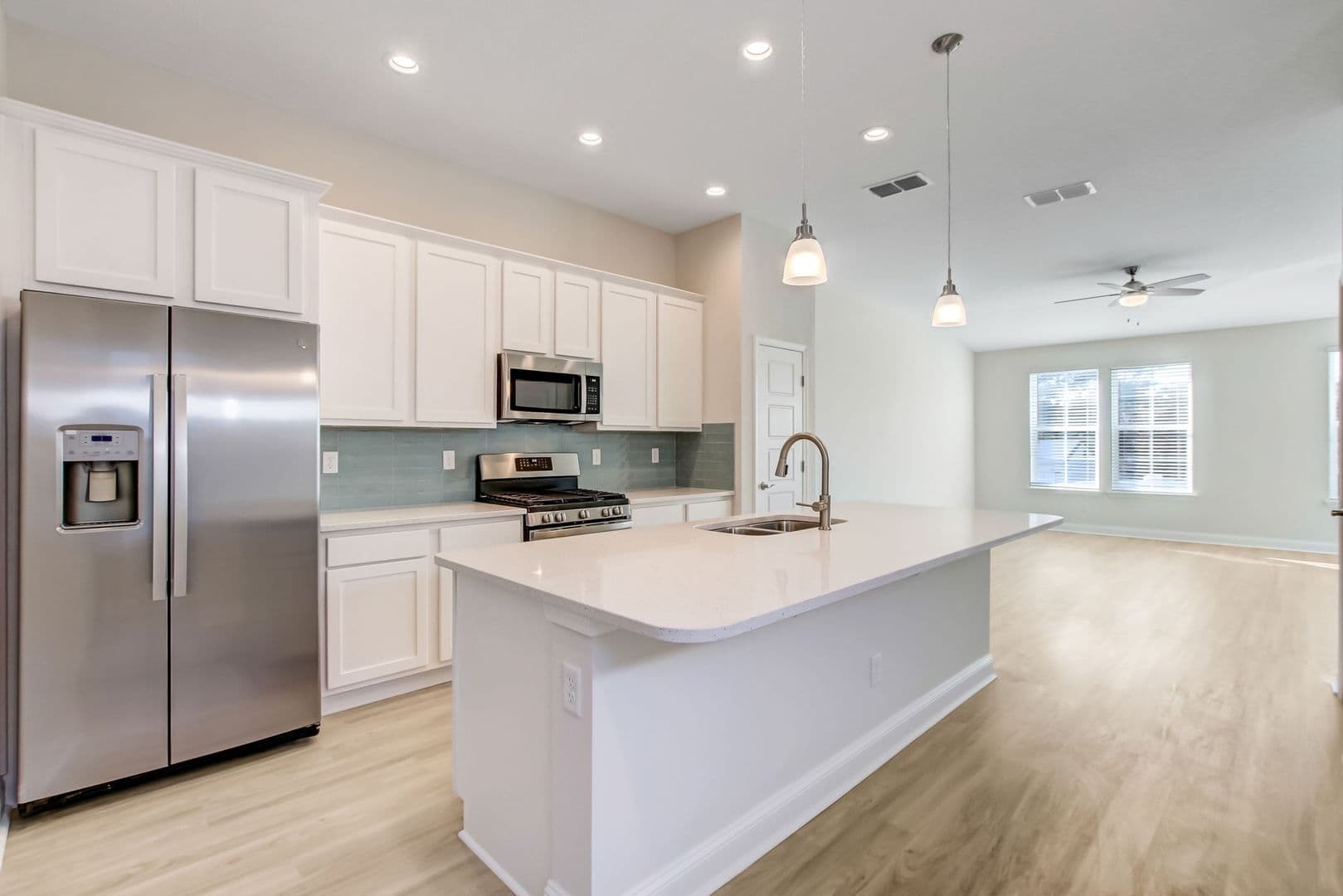 Fernandina Beach Townhome: 408 S. 8th Street