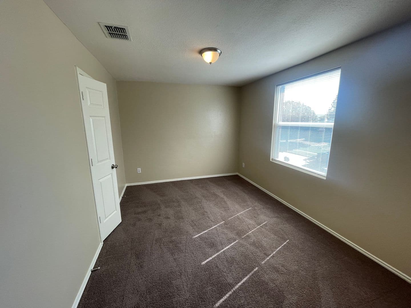 Lancaster House: 1015 Graystone Dr