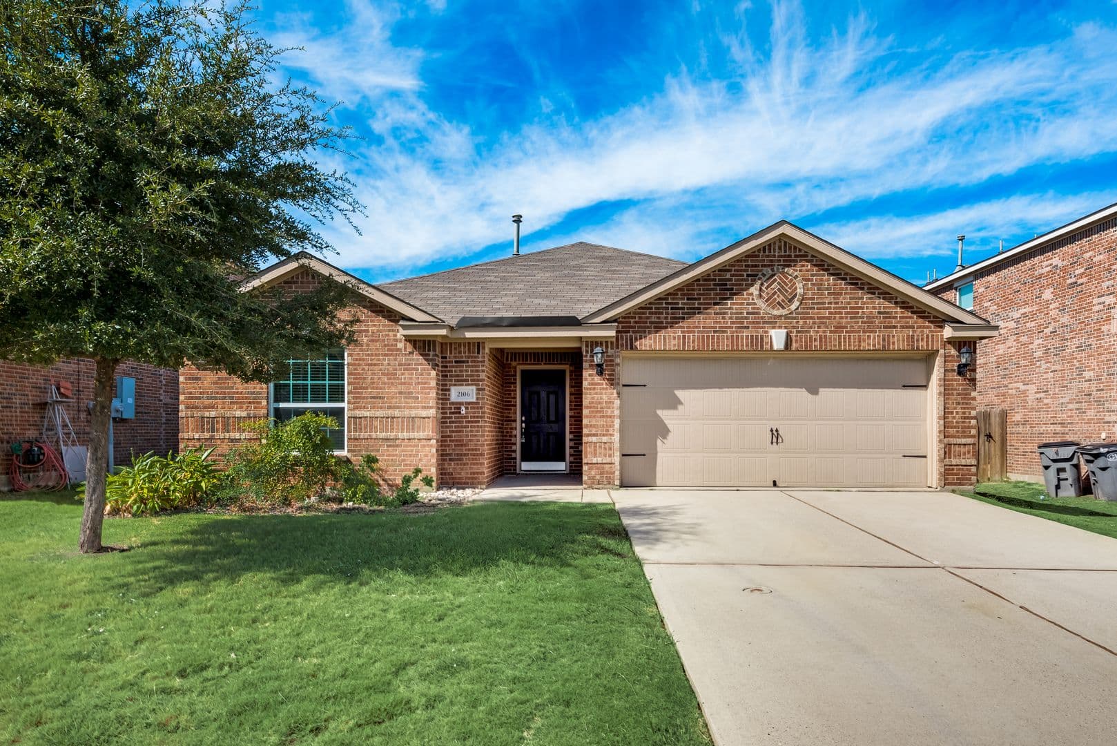 Forney House: 2106 Bluebell