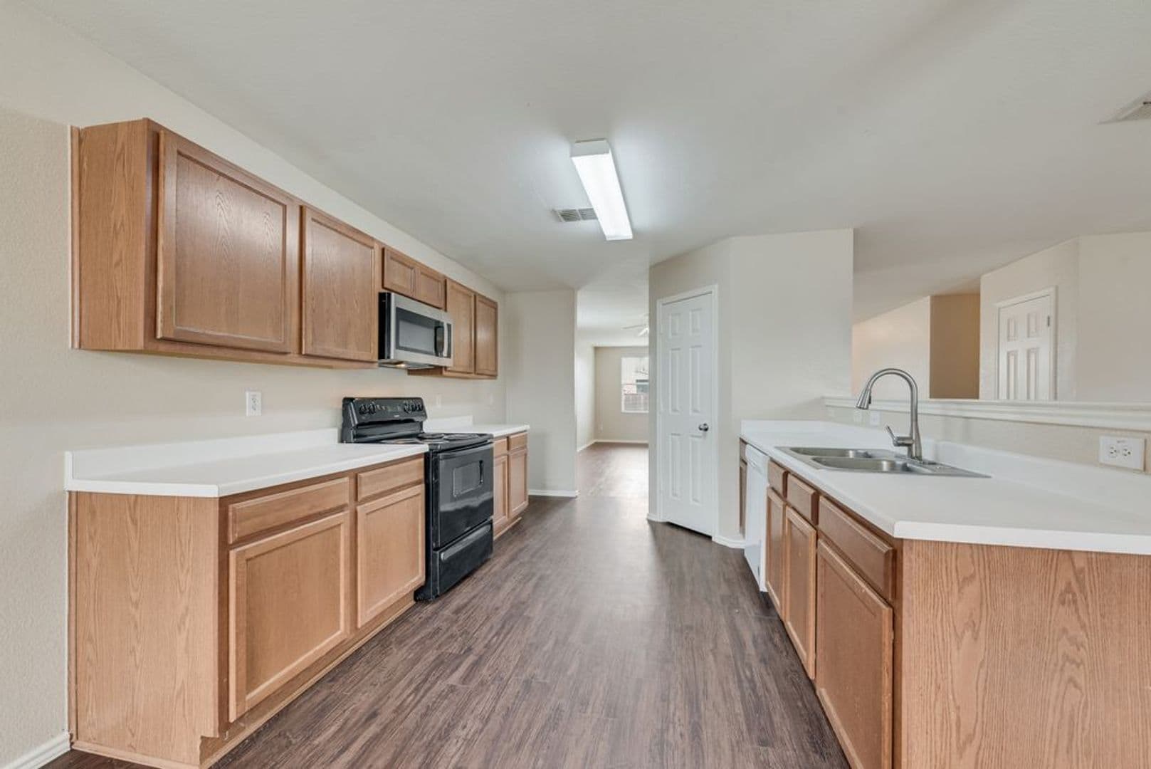 Royse City House: 509 Cherrywood Terrace