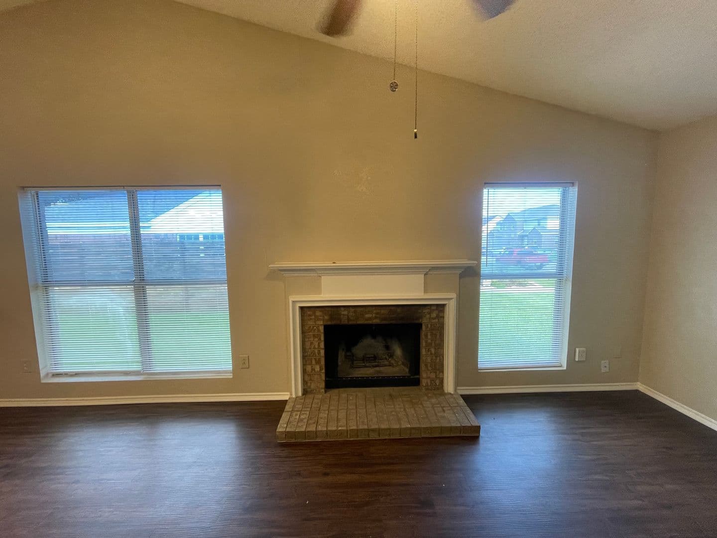 Rowlett House: 7614 Cousteau