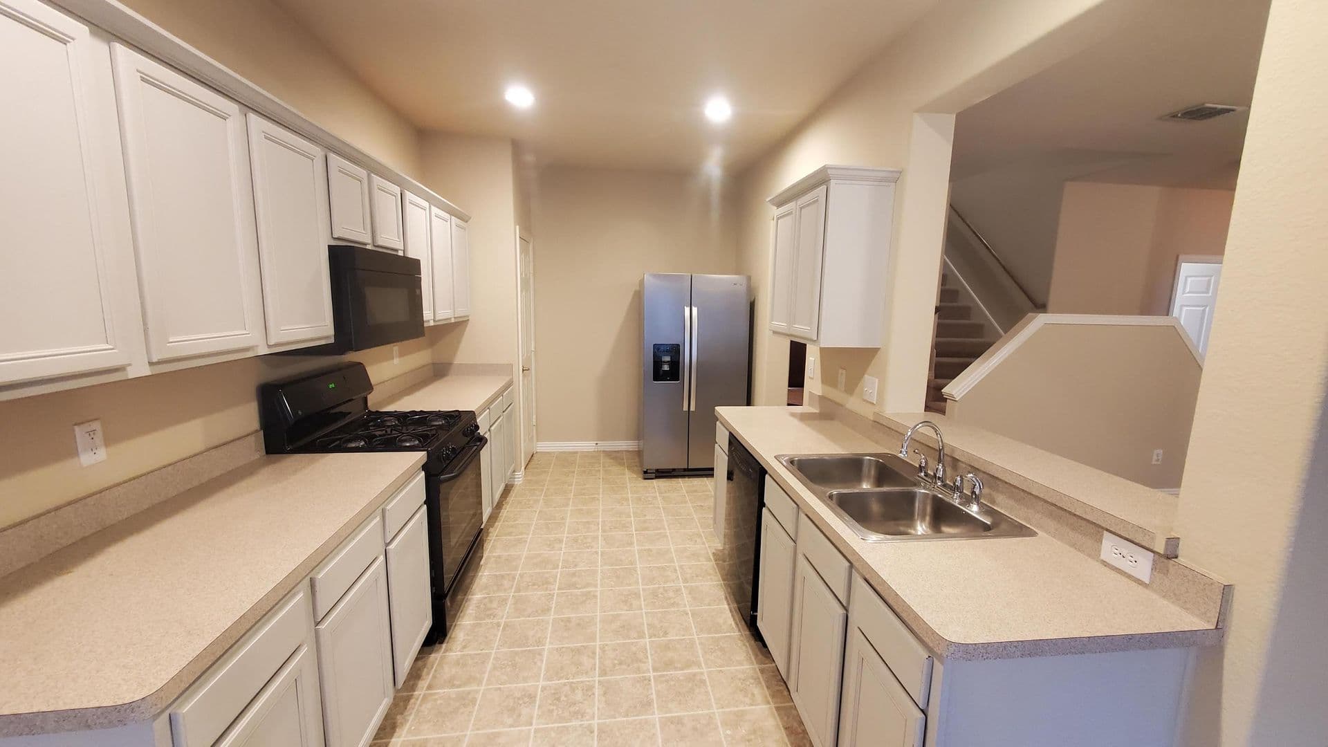 Rowlett House: 10909 Nantucket Dr