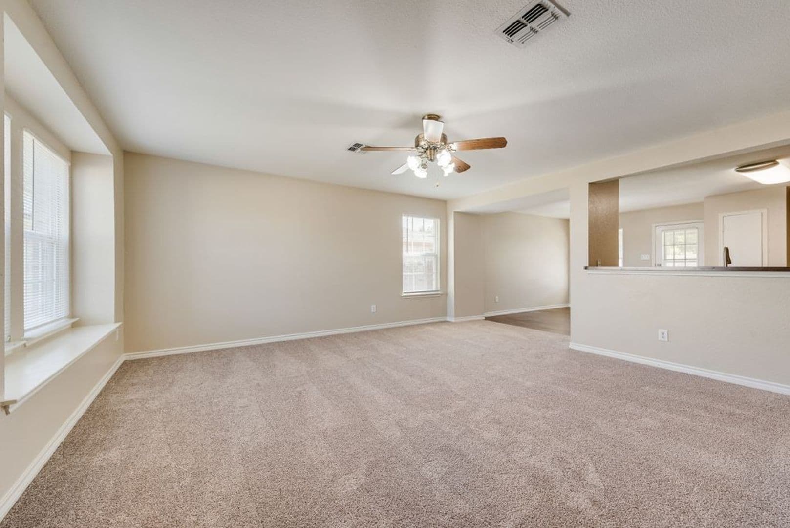 Forney House: 123 Southwestern