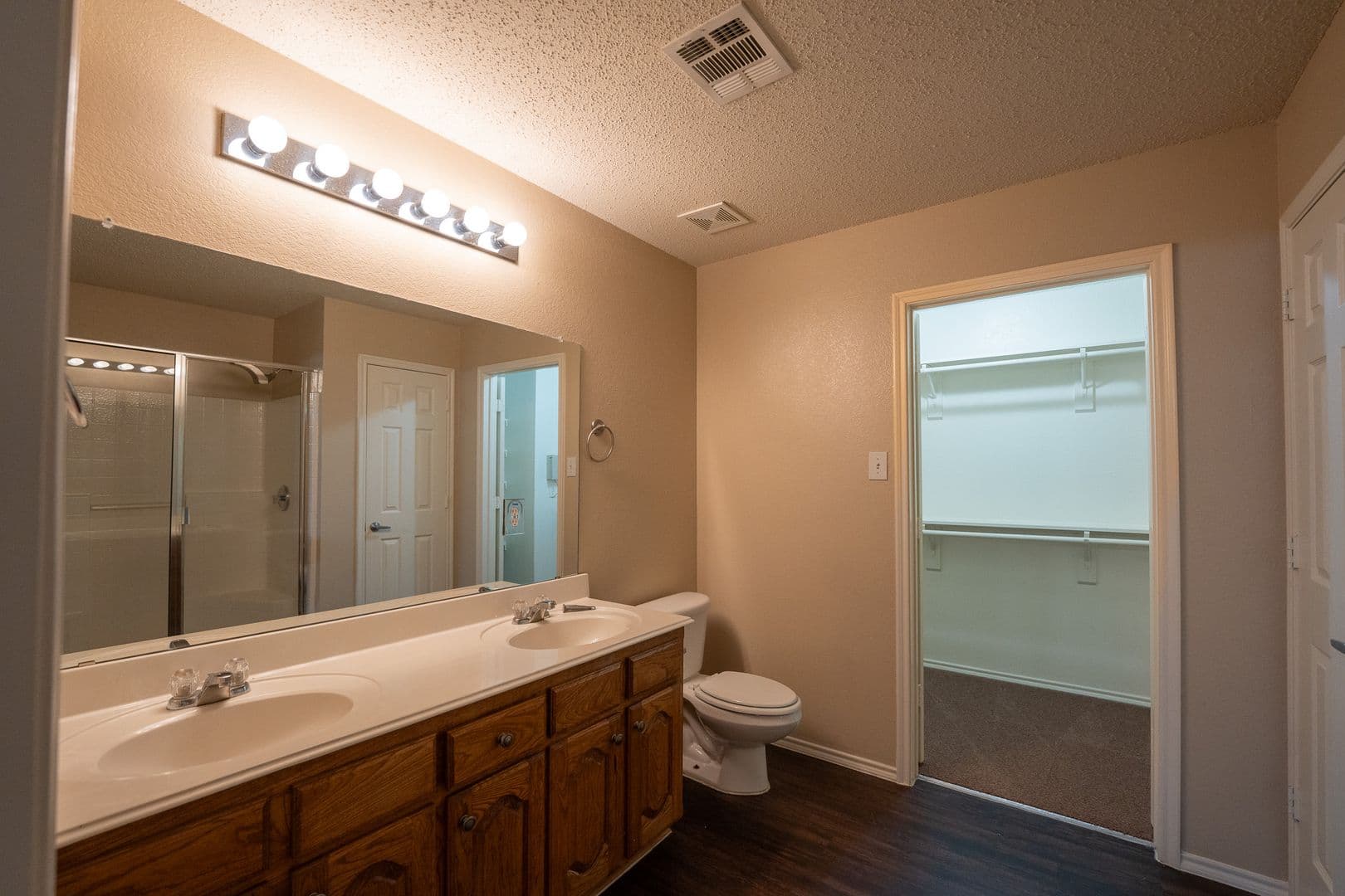 Terrell House: 233 Willow Creek Lane