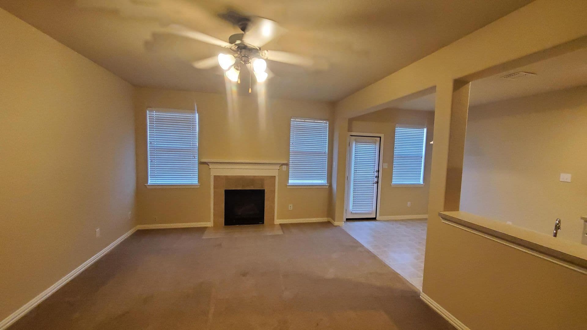 Rowlett House: 10909 Nantucket Dr