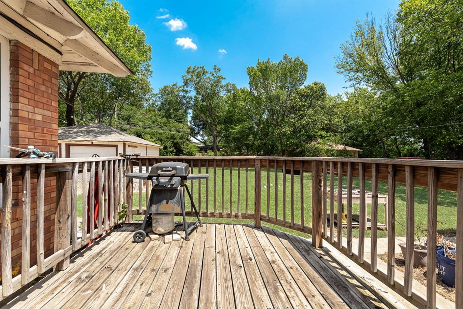 Dallas House: 9506 Mercer