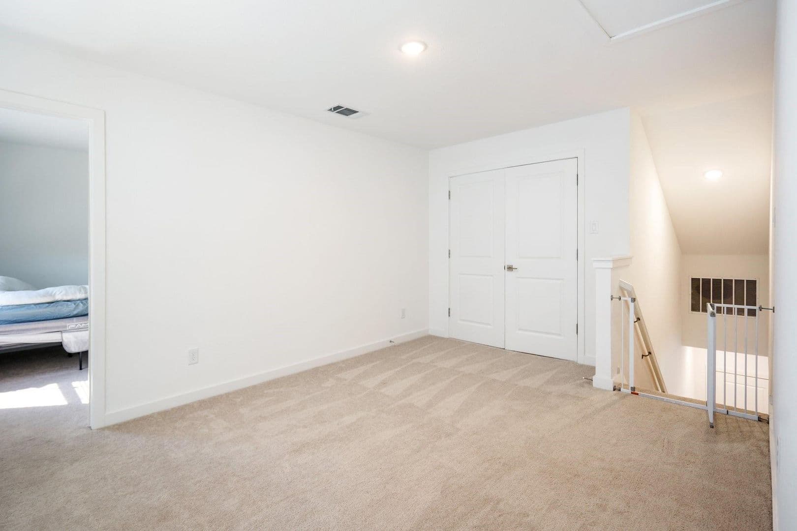 Seagoville House: 2608 Ontario Dr
