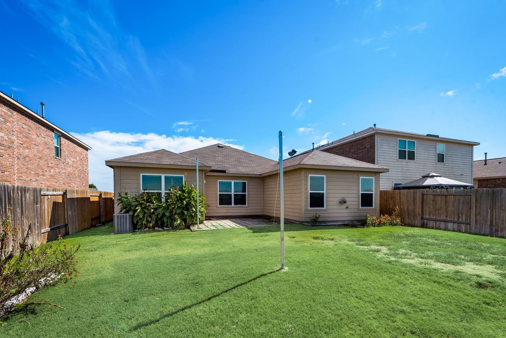 Forney House: 2106 Bluebell
