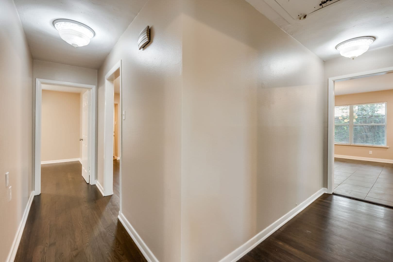 Dallas House: 2629 San Medina Ave.
