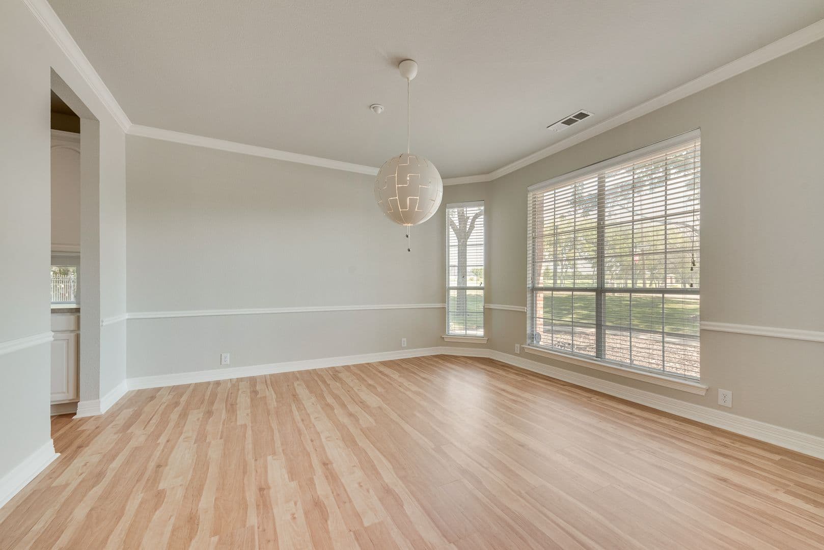 Heath House: 101 Dunford Dr