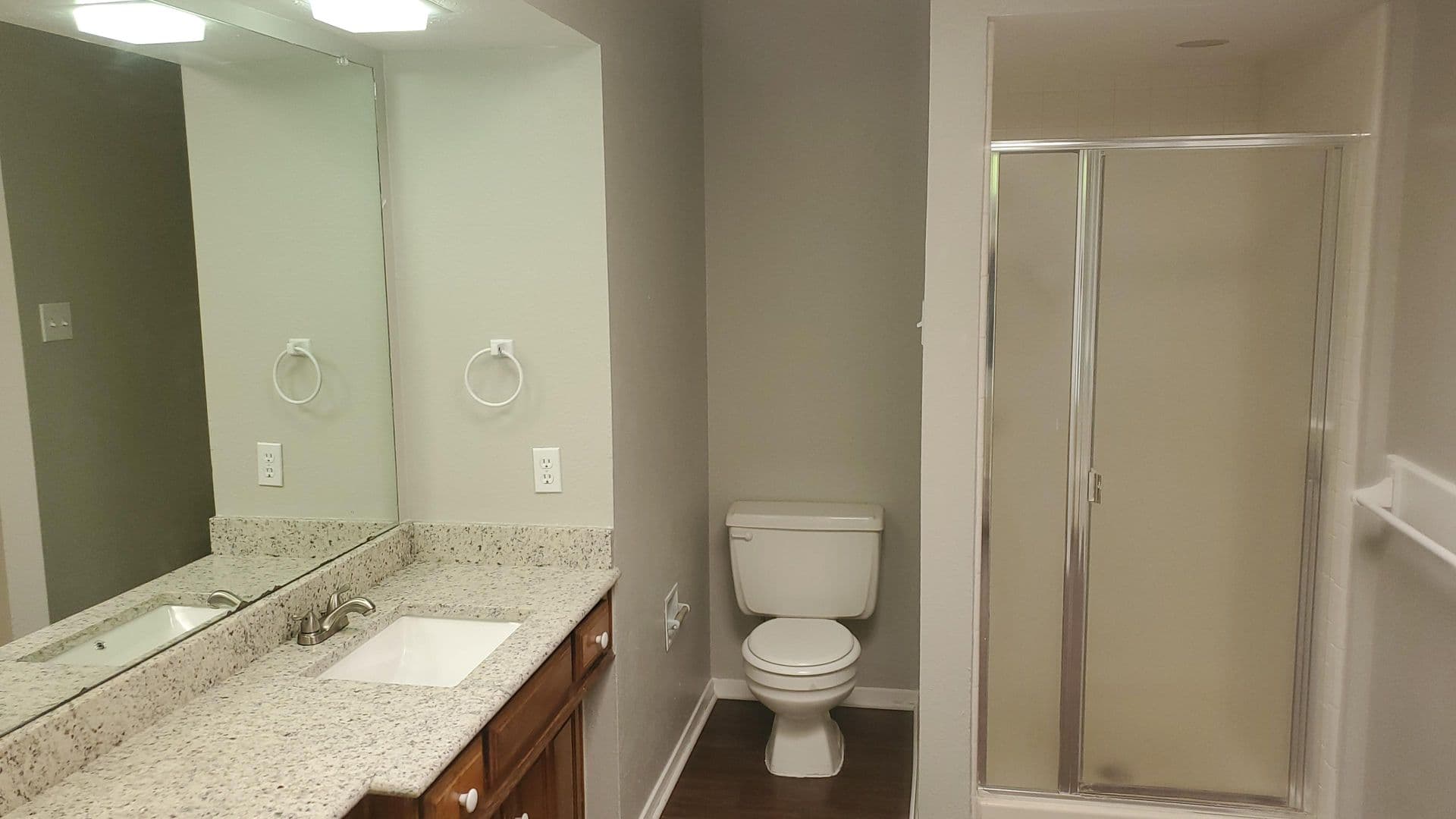 Garland House: 317 Doral Place
