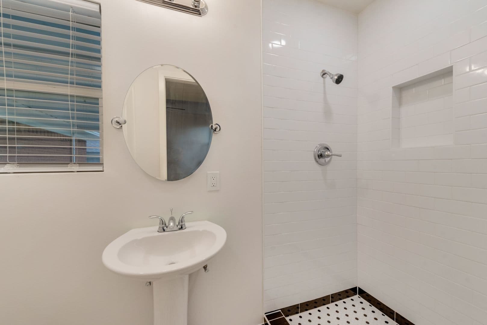 Dallas House: 2643 San Medina