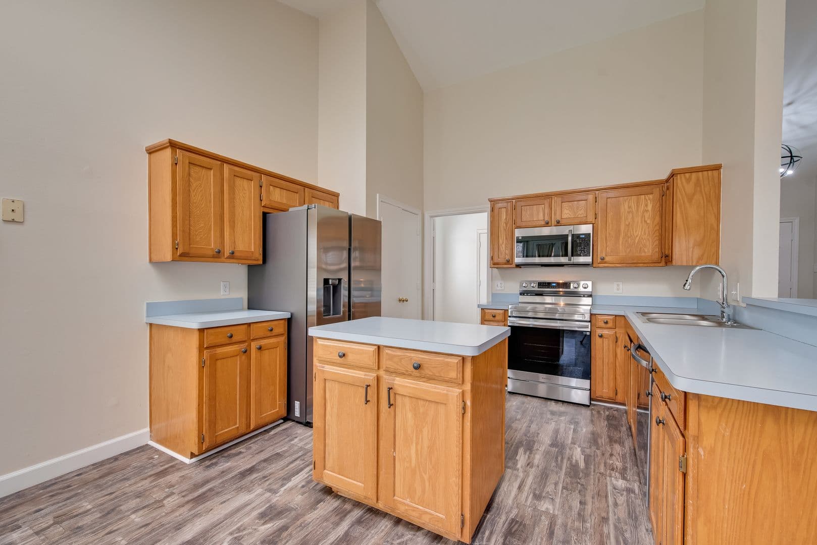 Corinth House: 2126 Millwood Drive
