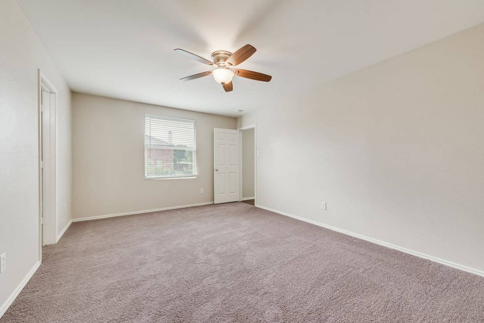 Royse City House: 509 Cherrywood Terrace