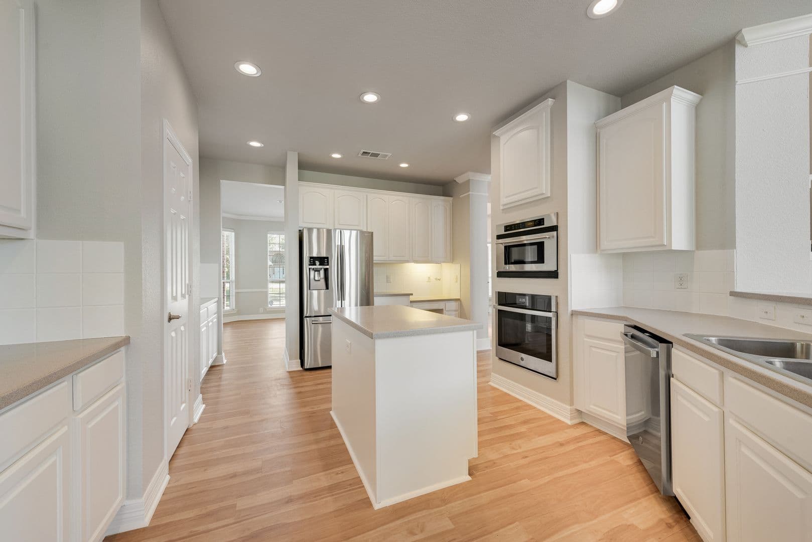 Heath House: 101 Dunford Dr