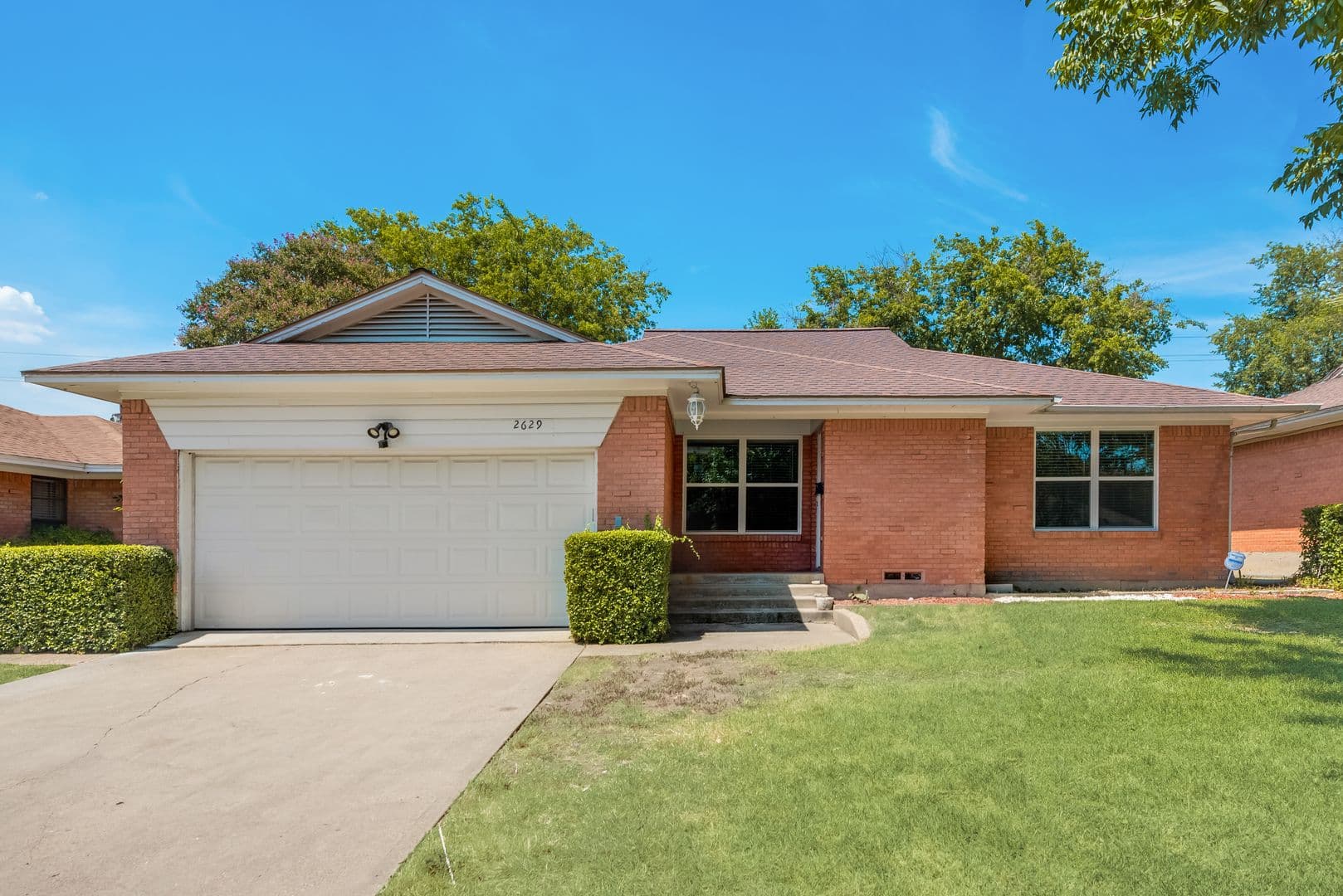 Dallas House: 2629 San Medina Ave.