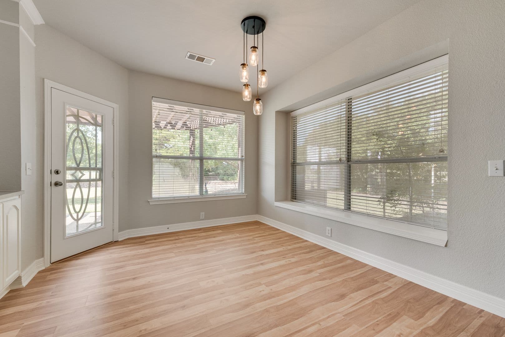 Heath House: 101 Dunford Dr