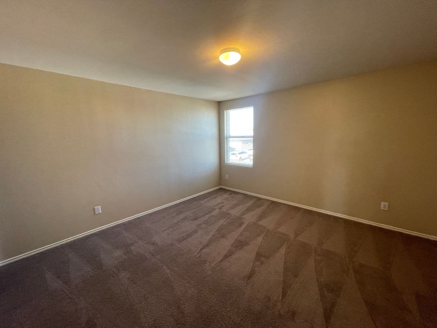 Lancaster House: 1015 Graystone Dr