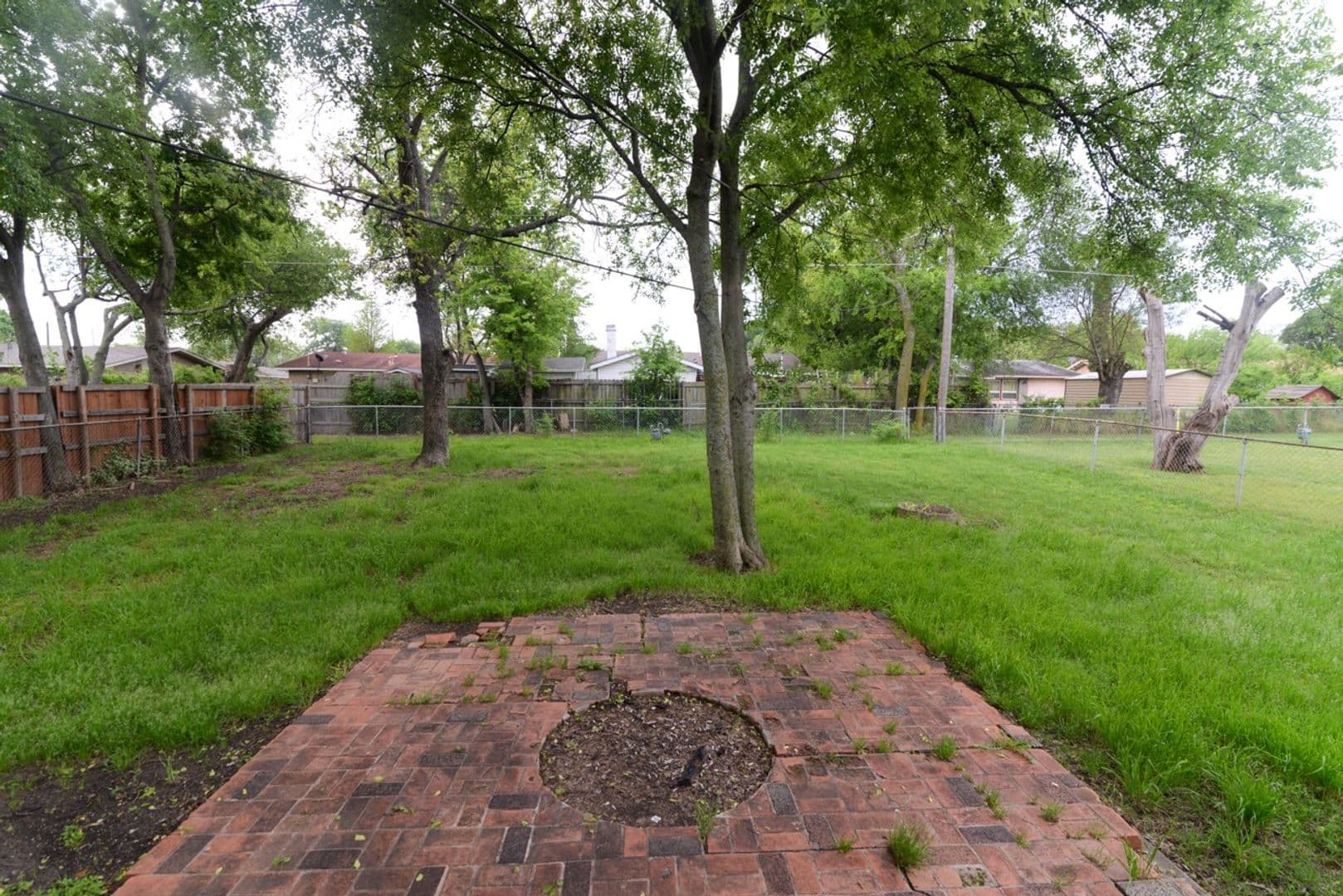Garland House: 3602 Norma Dr