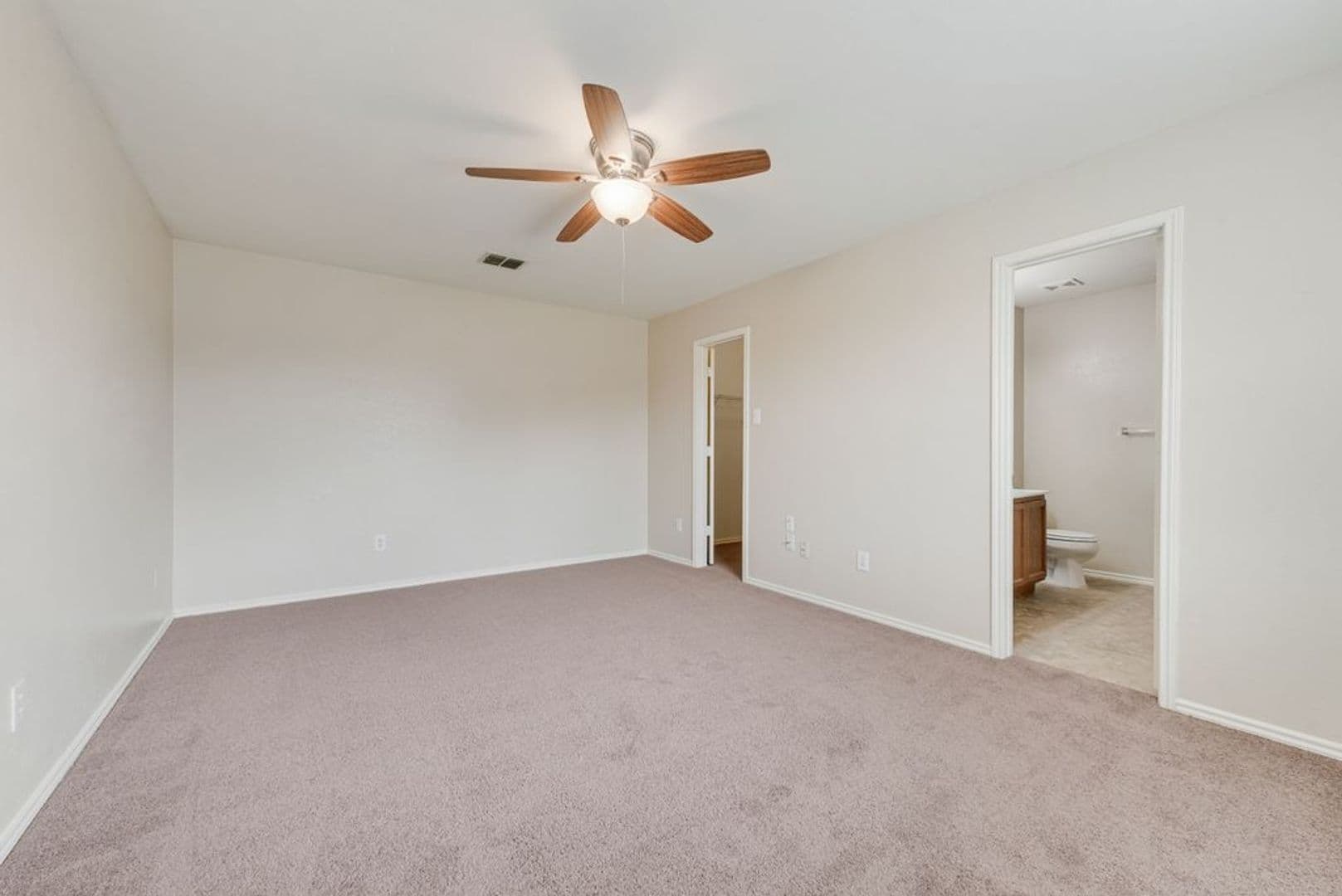 Royse City House: 509 Cherrywood Terrace