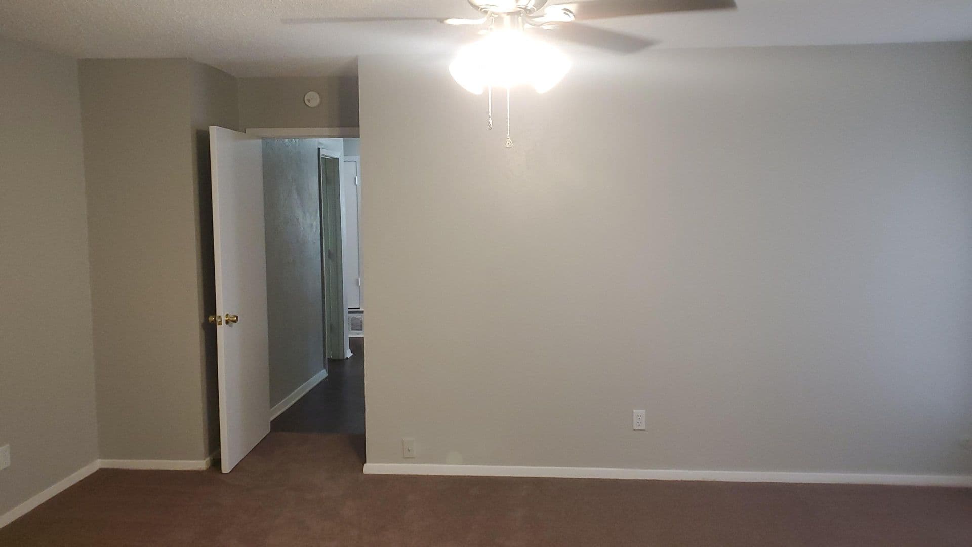 Garland House: 317 Doral Place