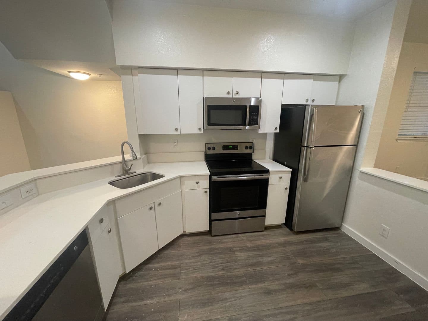 Dallas House: 7474 Fair Oaks Avenue #7402