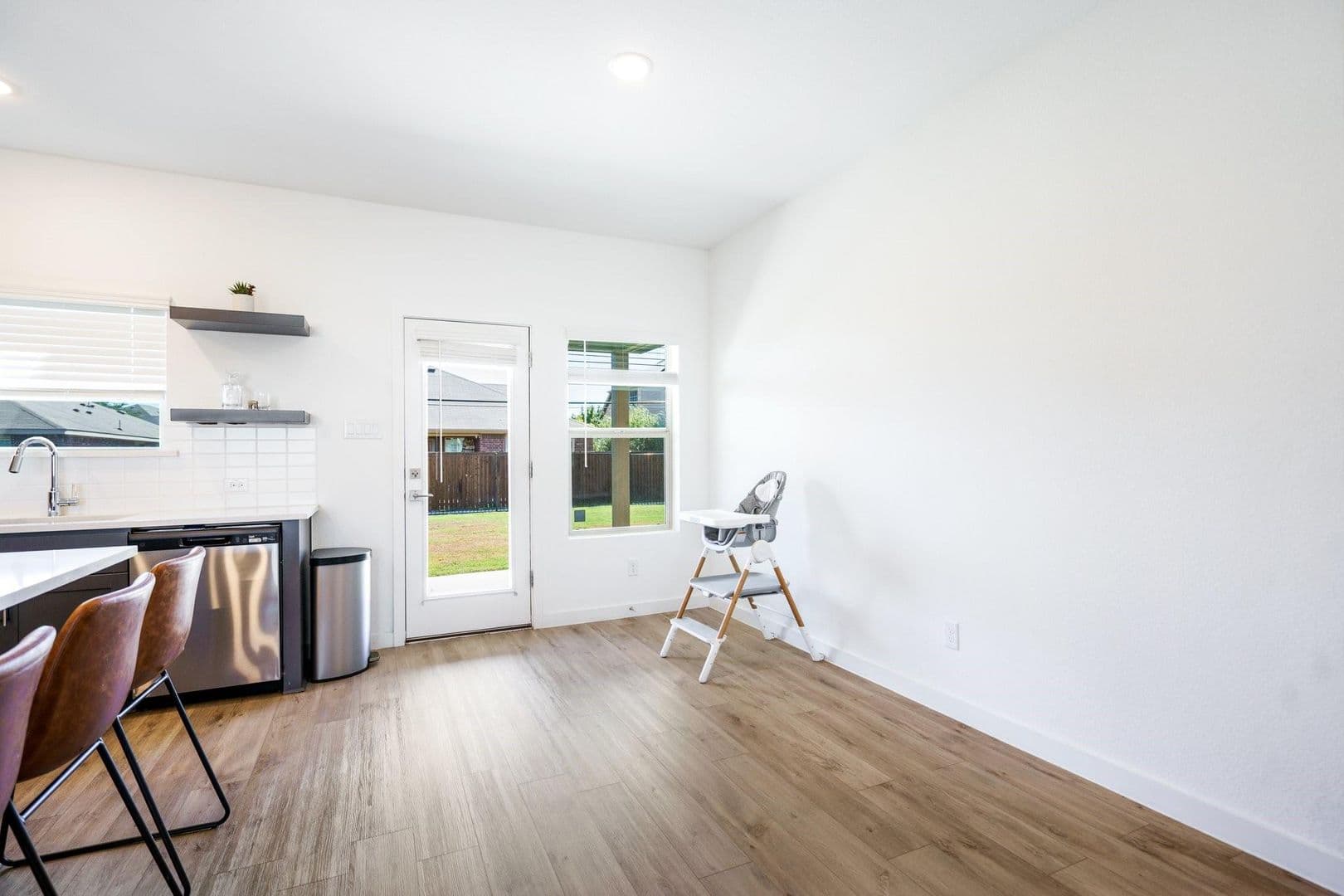 Seagoville House: 2608 Ontario Dr