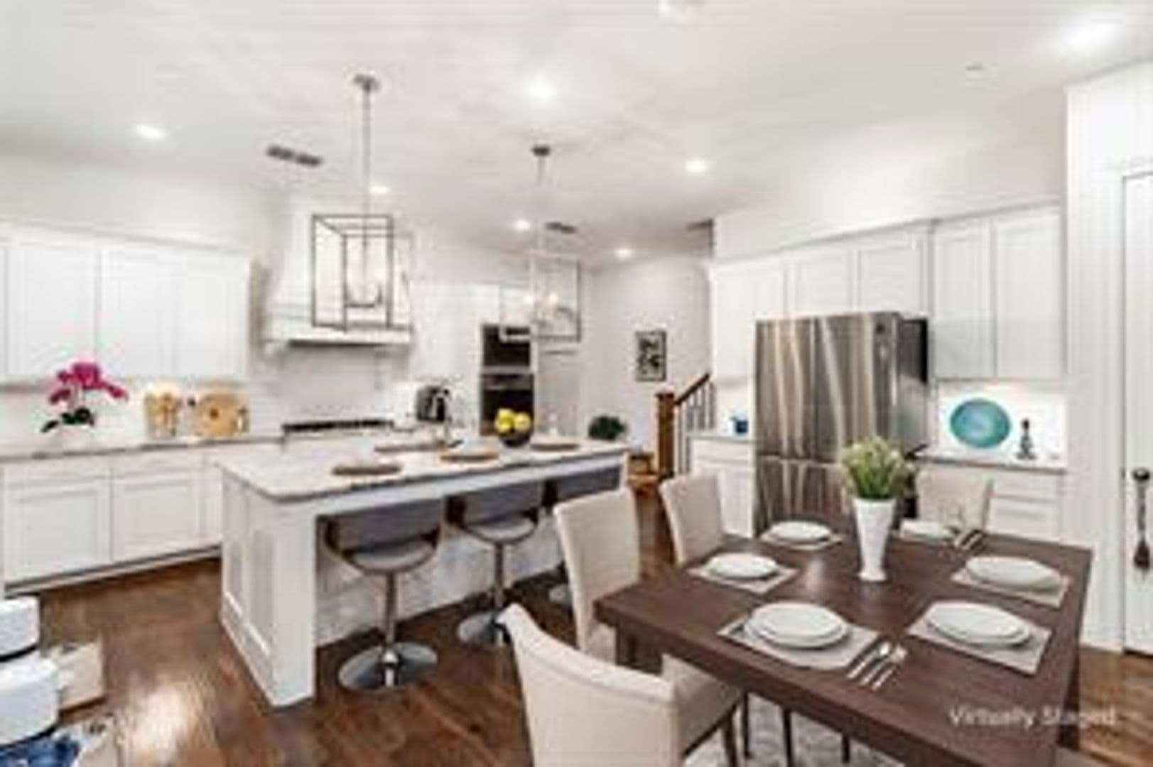 Allen House: 1054 Drew Lane