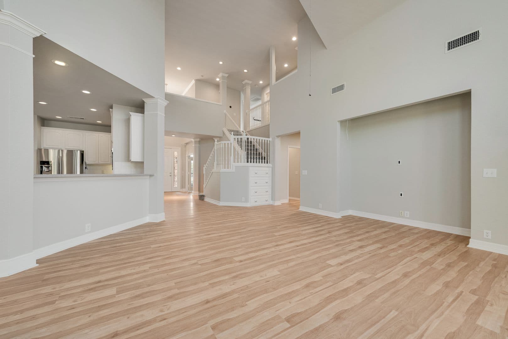 Heath House: 101 Dunford Dr