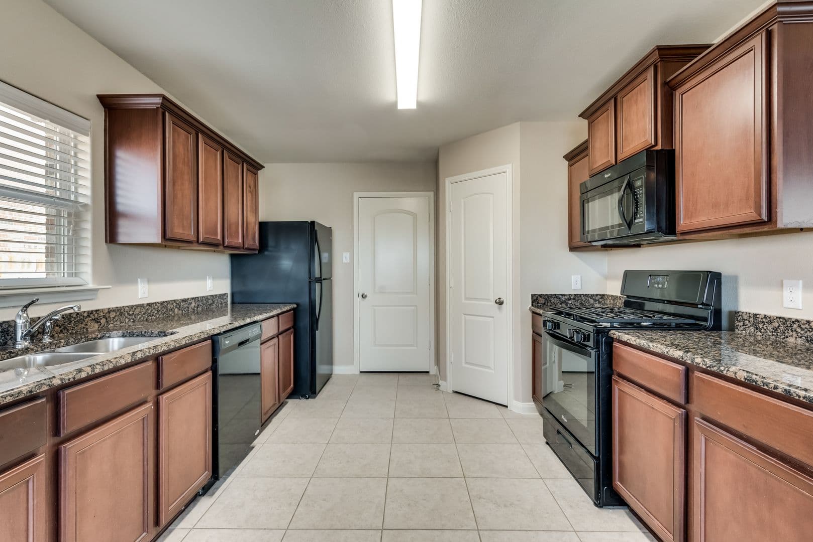 Forney House: 2106 Bluebell