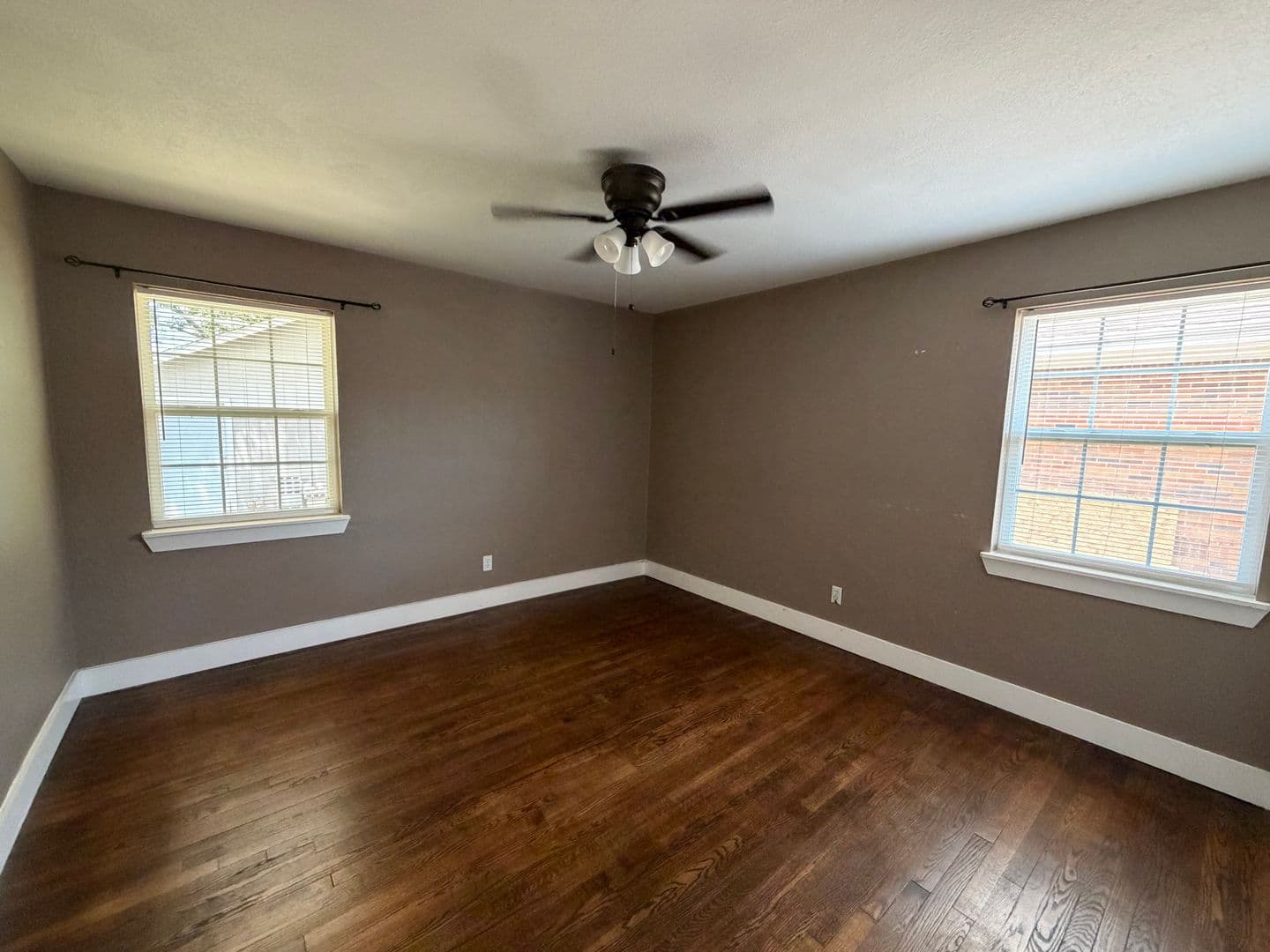 Dallas House: 7825 Dugan Street