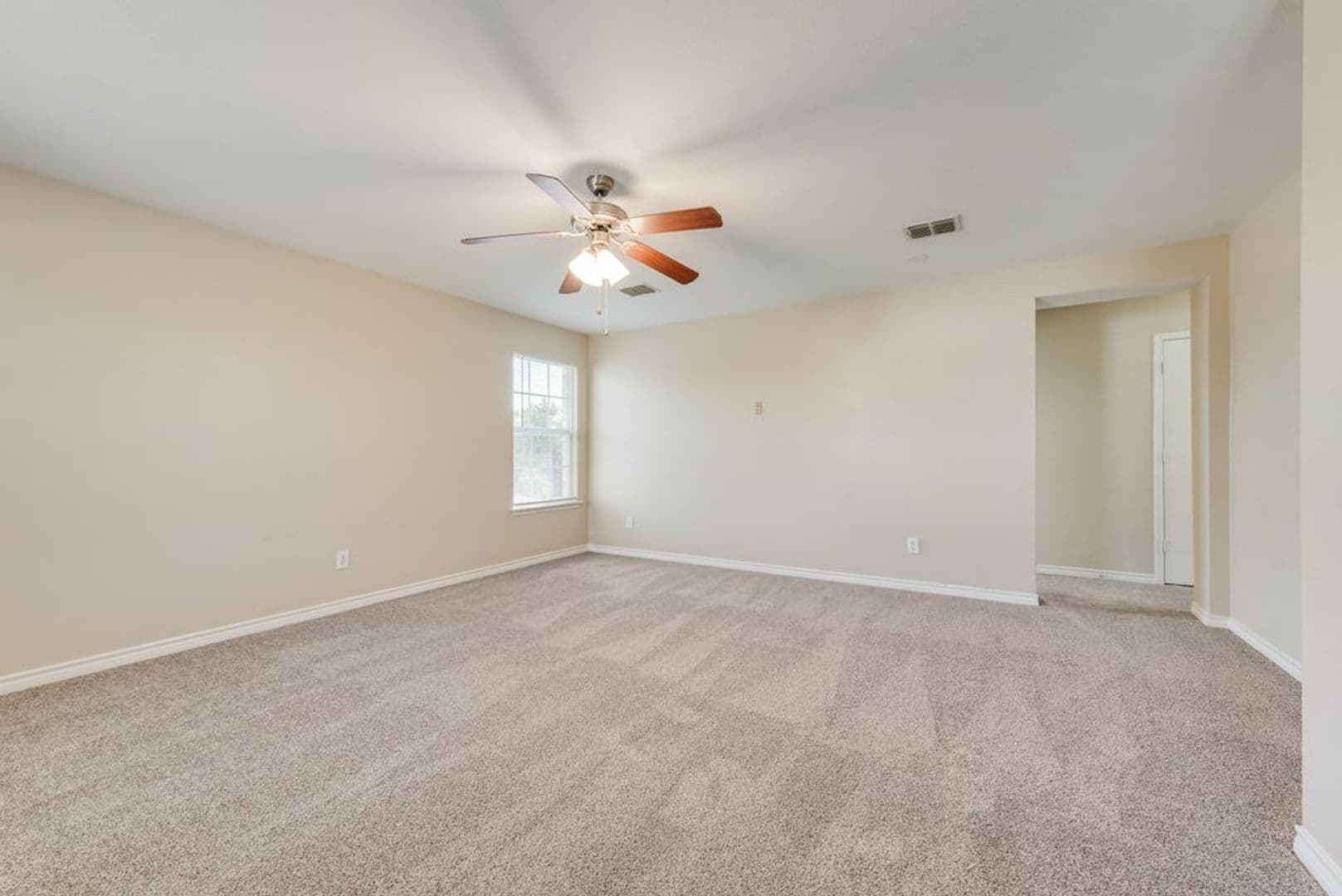Forney House: 123 Southwestern