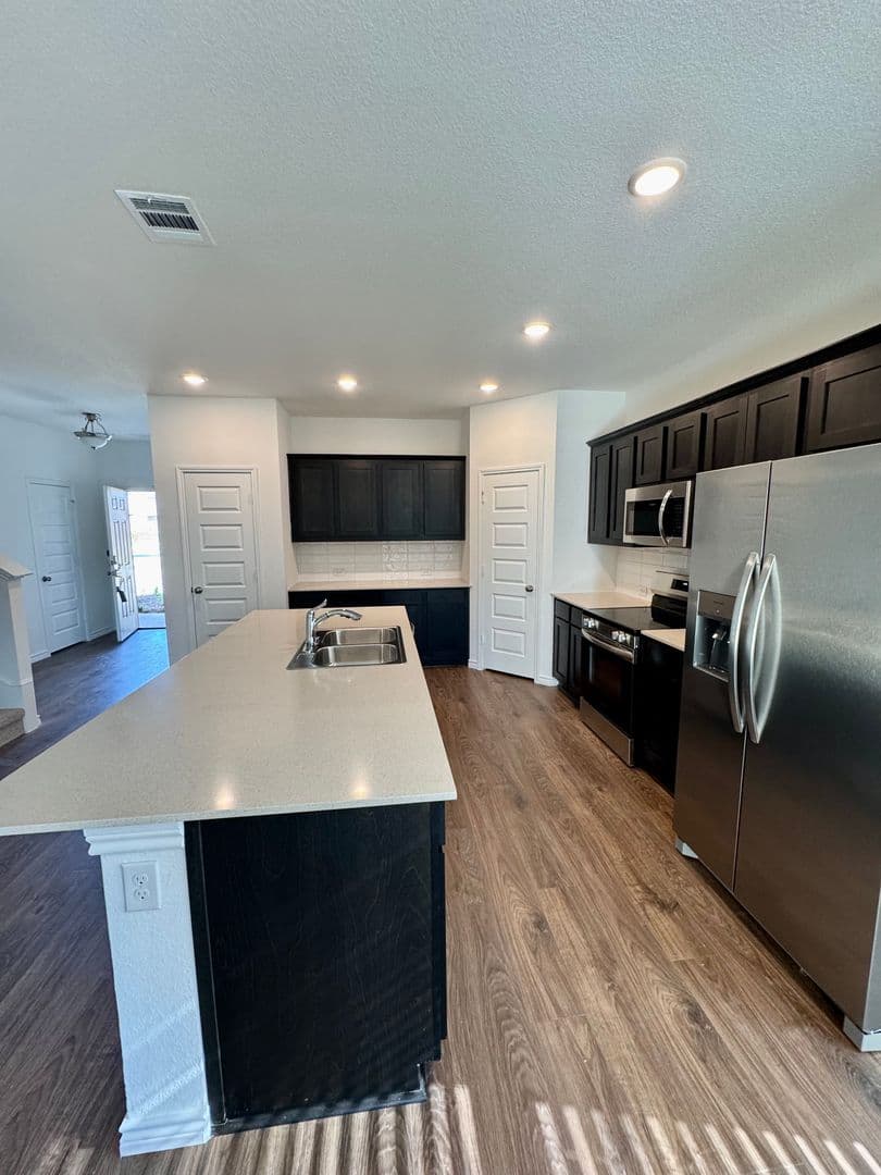 Denton House: 504 Saddle Lane