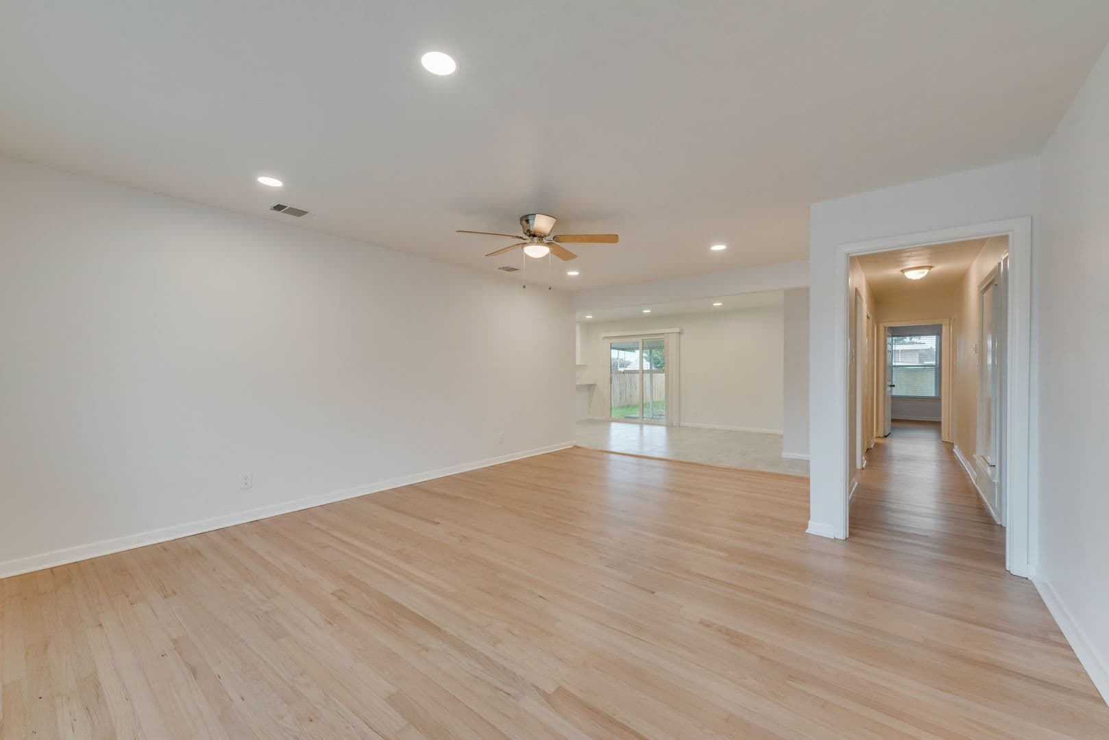 Dallas House: 2643 San Medina