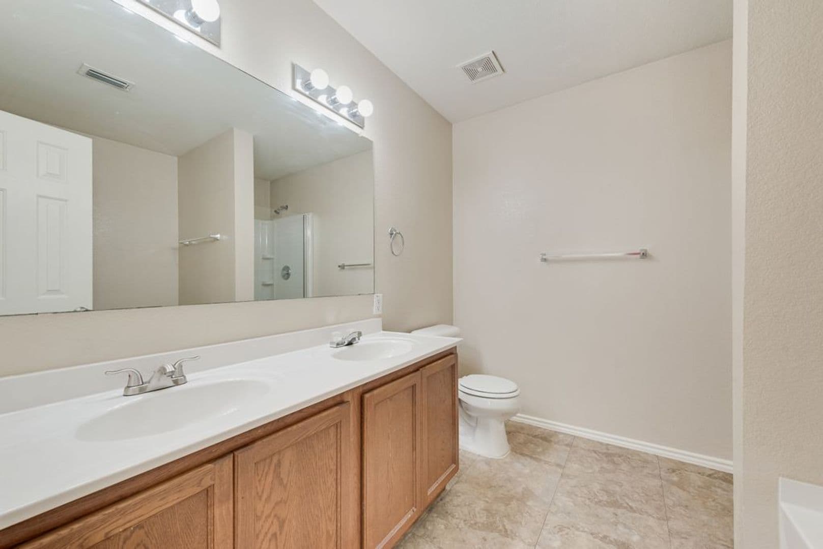 Royse City House: 509 Cherrywood Terrace
