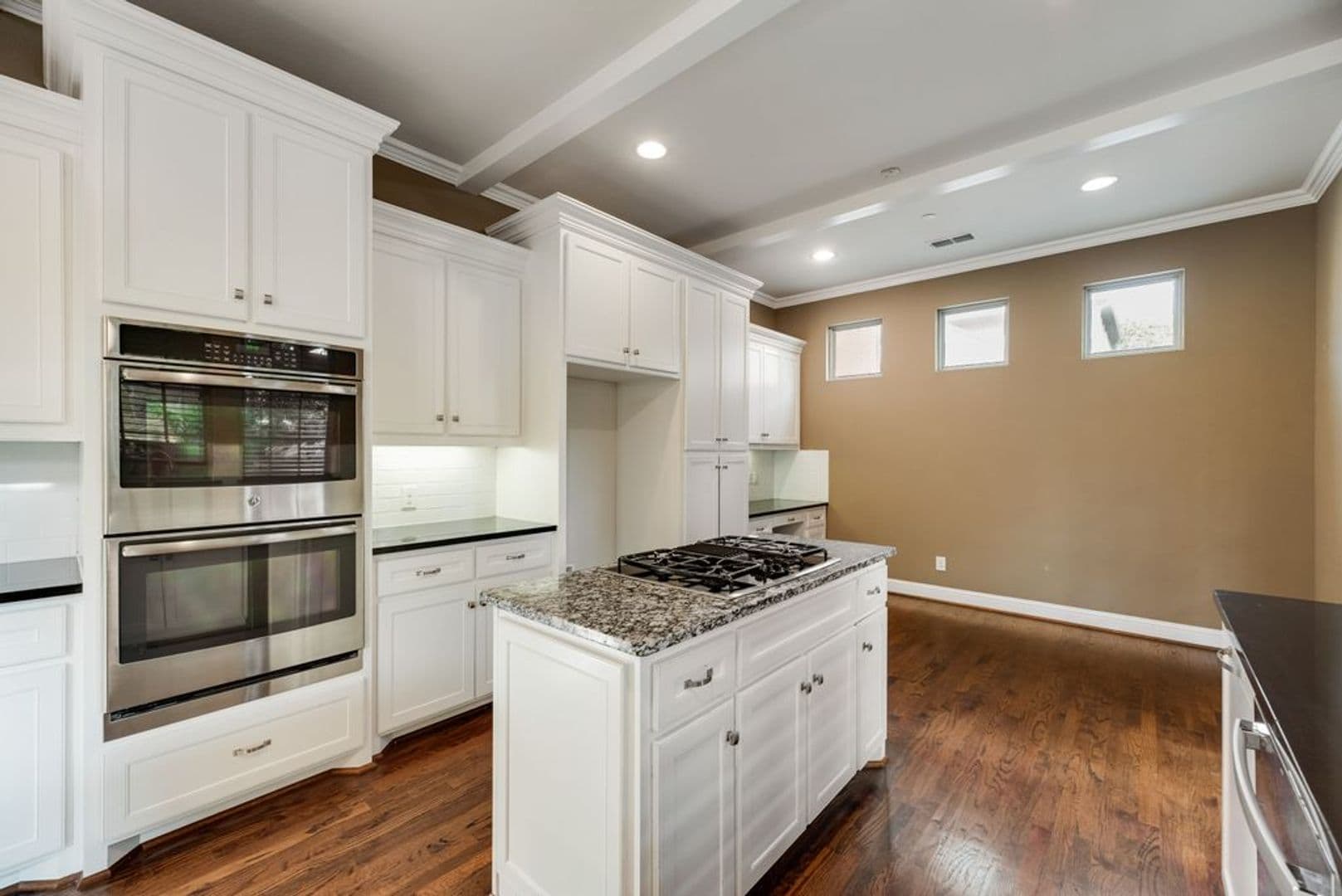 Farmers Branch House: 2518 Bill Moses Parkway