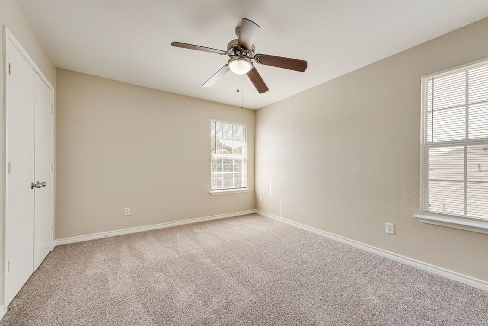 Forney House: 123 Southwestern