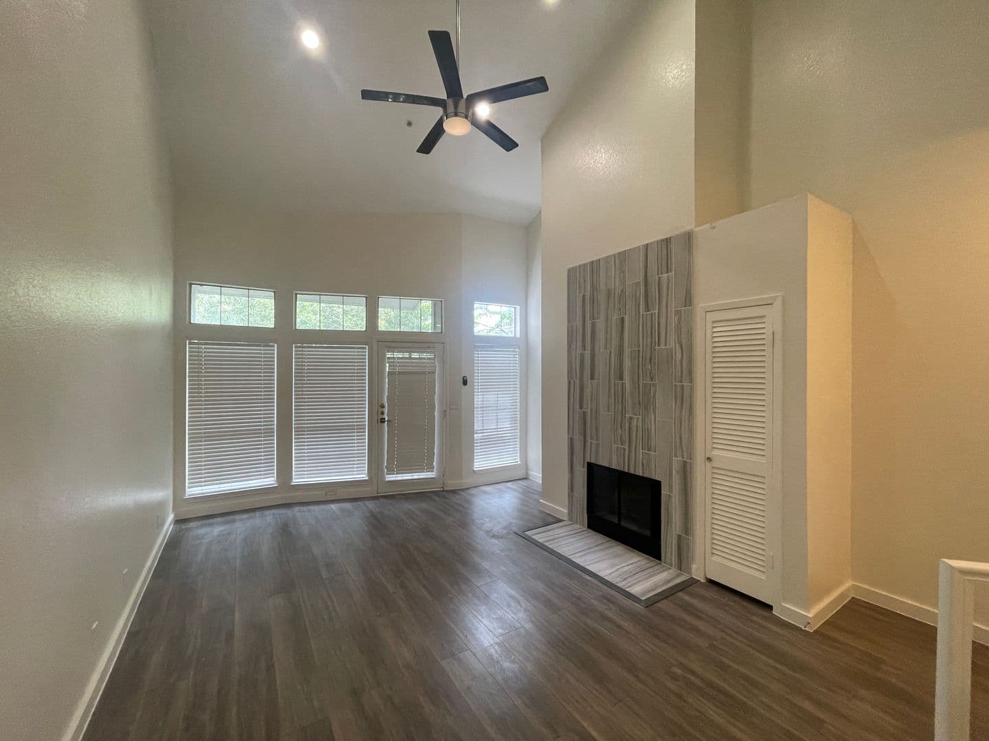 Dallas House: 7474 Fair Oaks Avenue #7402