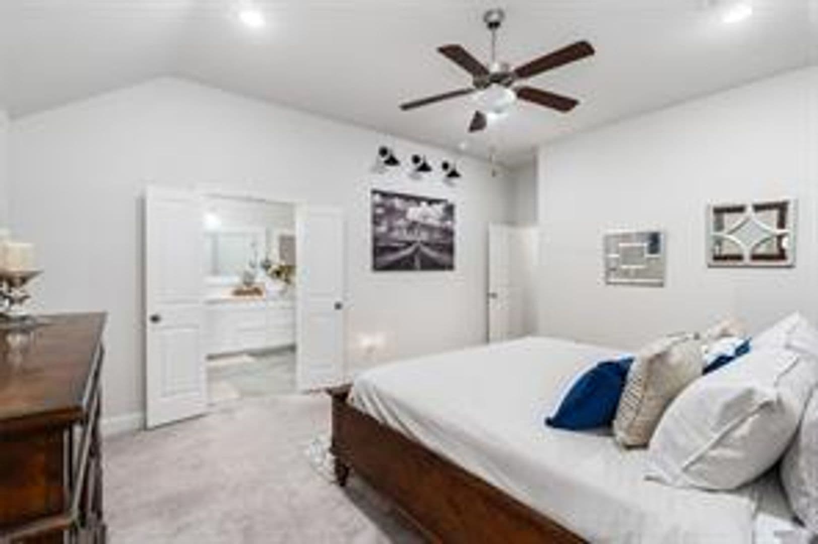 Allen House: 1054 Drew Lane