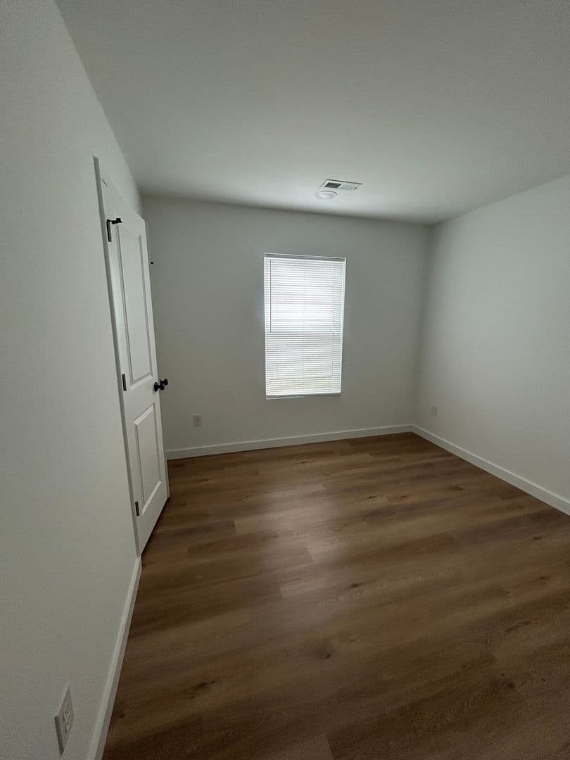 Inman Apartment: Brother Arthur Trail