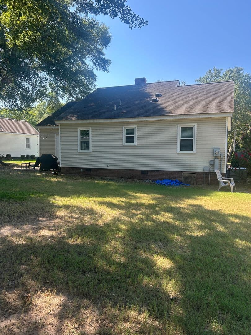 Simpsonville House: 204 Richardson Street