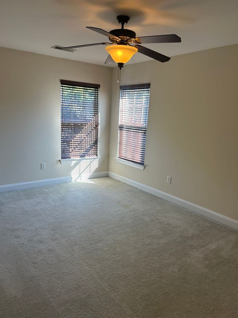 Simpsonville House: 304 Cypress Hill Court