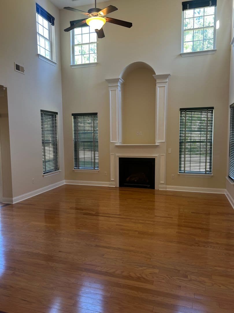 Simpsonville House: 304 Cypress Hill Court