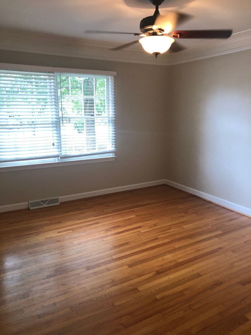 Mauldin House: 129 Sunset Drive