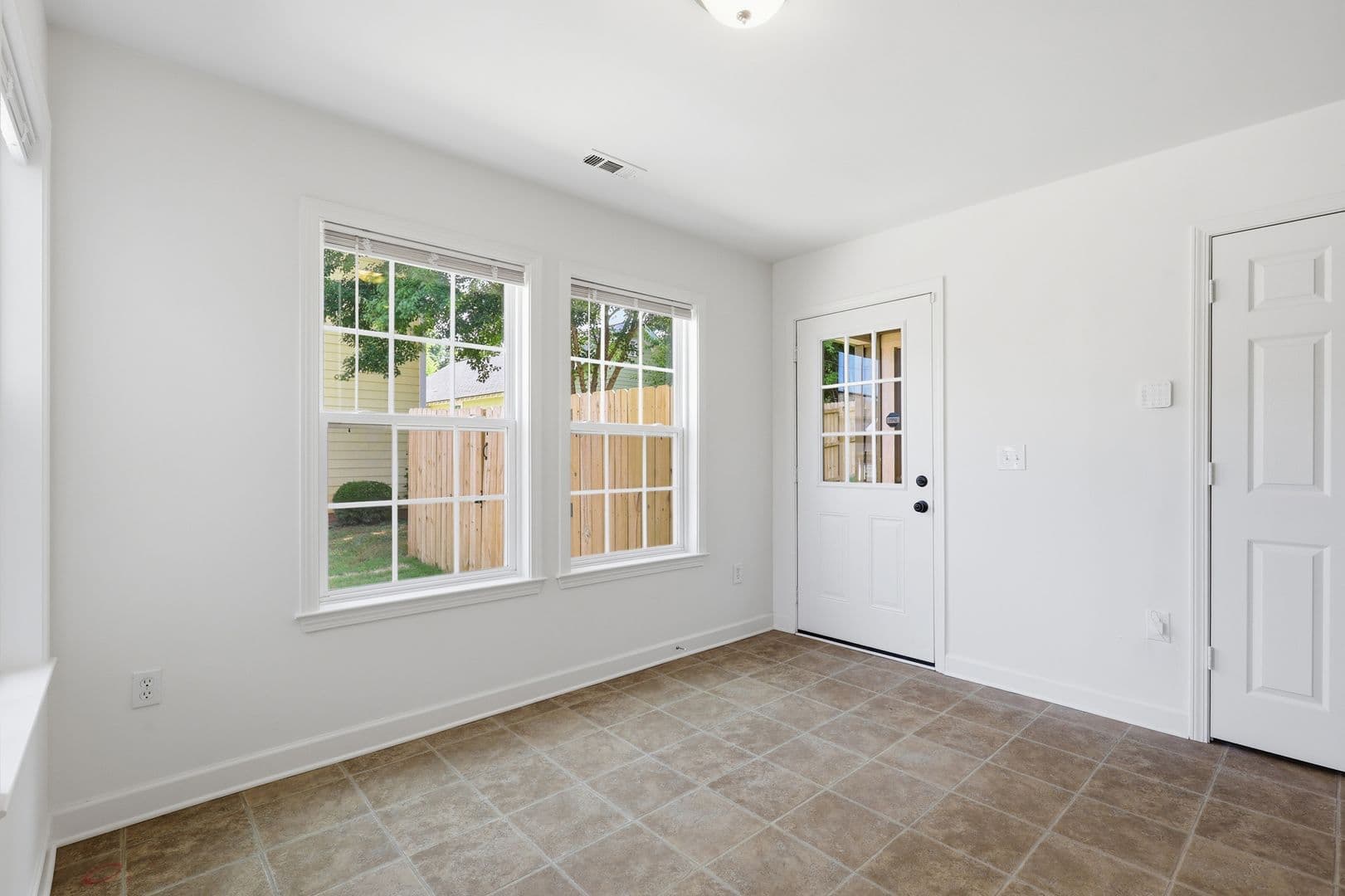 Greenville House: 305 S. Calhoun St