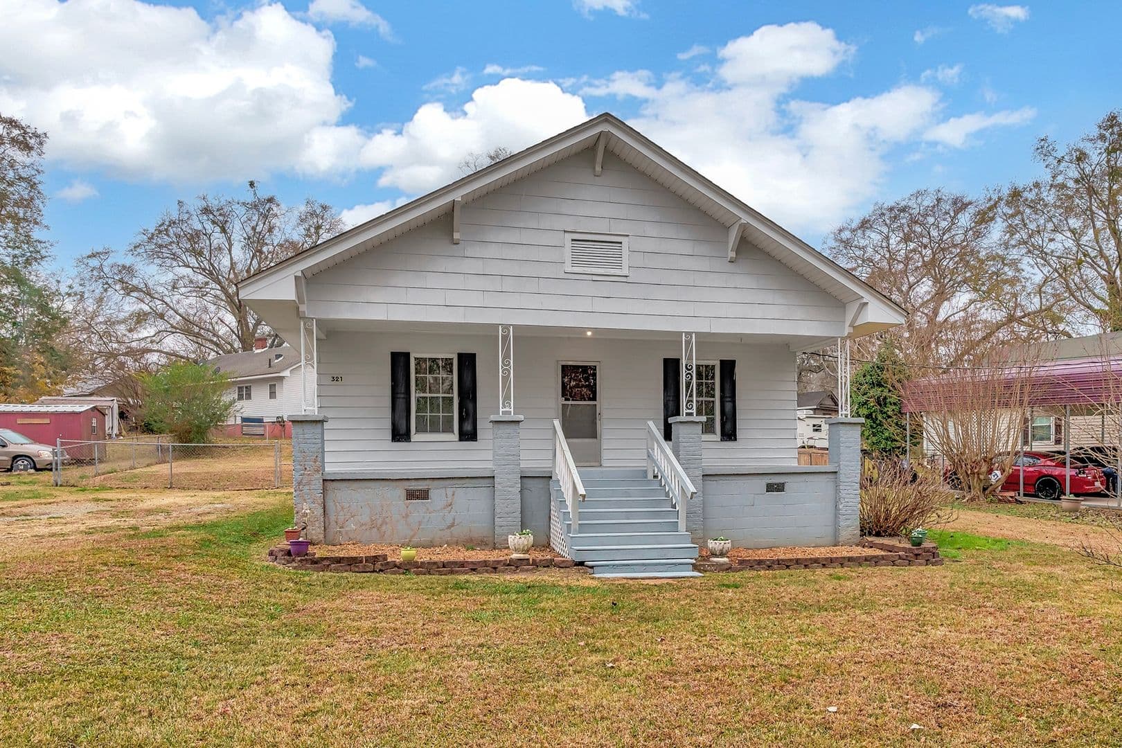 Arcadia House: 321 Manning Street