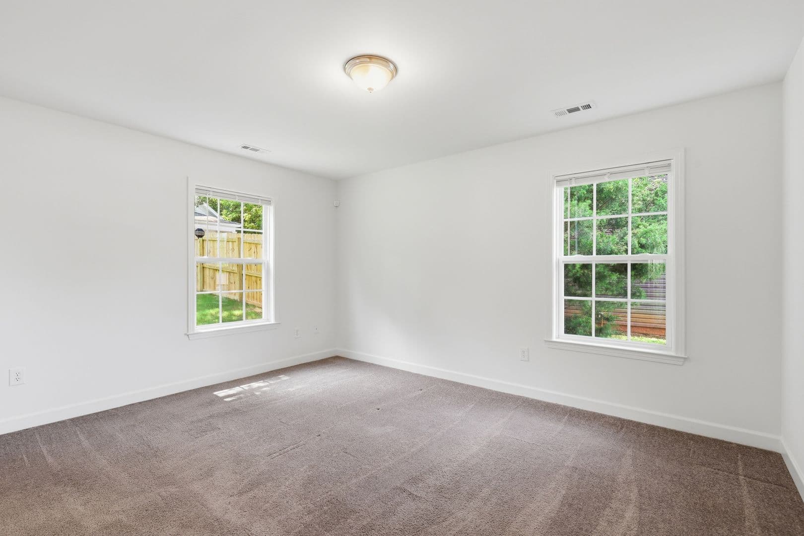 Greenville House: 305 S. Calhoun St