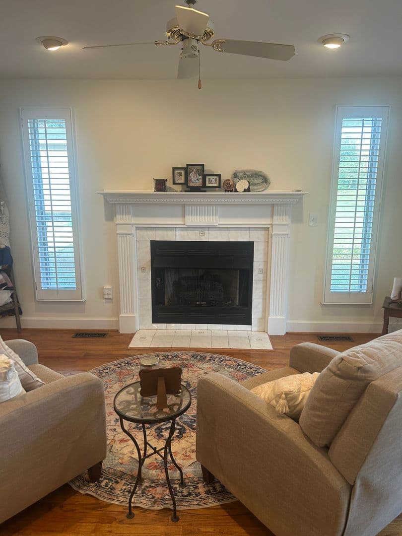 Greenville House: 19 E. Circle Ave